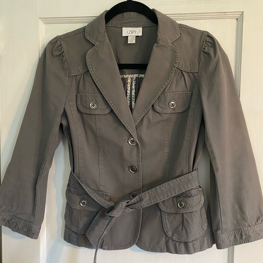 Ann Taylor Loft Dark Gray Utility Jacket with Large Buttons & Tie Waist S

M